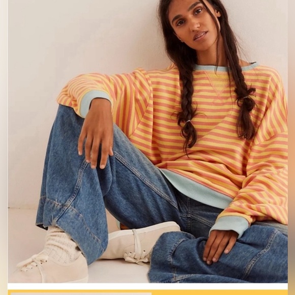 Free People Tops - Free People Classic Striped Oversized Crewneck NWOT. Dandelion combo